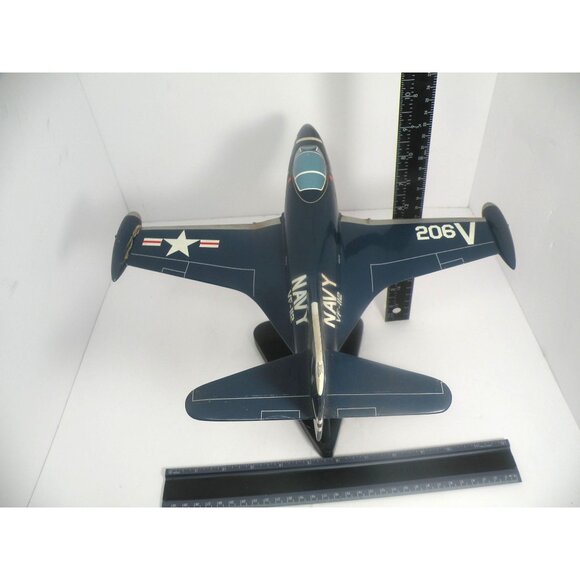 F9F-5 Panther Navy Model Aircraft 206 VF-112 With Stand 1/32 Scale - Collectible - Picture 5 of 8